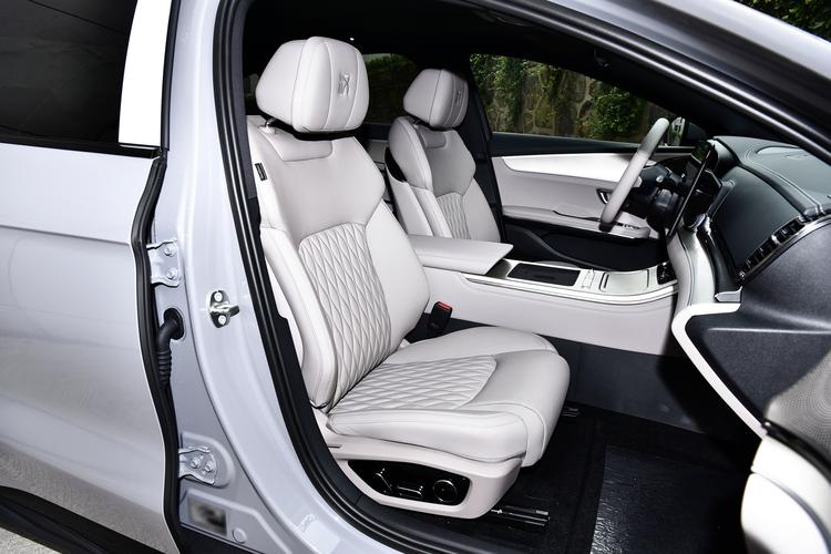 Фото машины 807