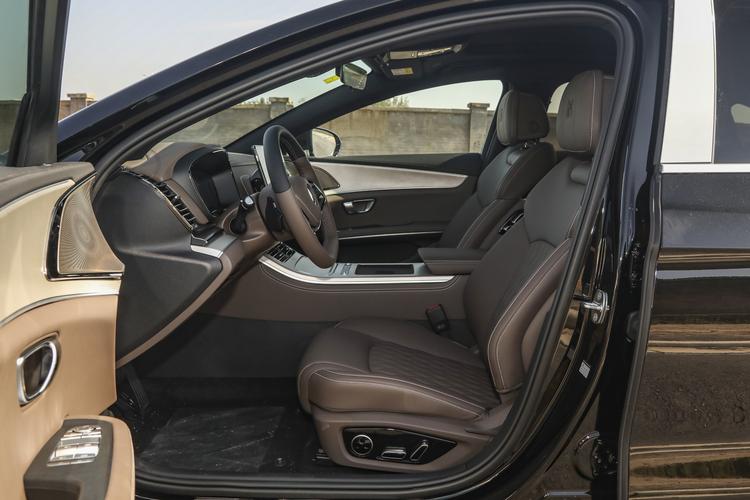 Фото машины 906