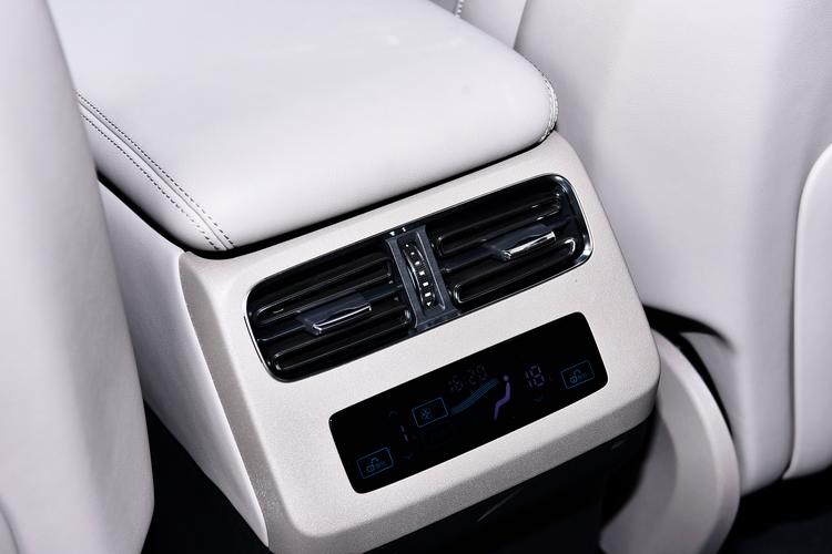 Фото машины 923