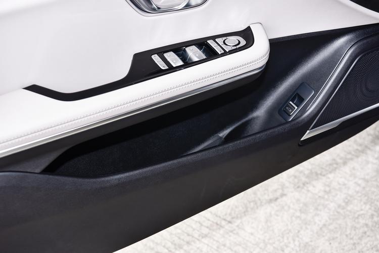 Фото машины 835