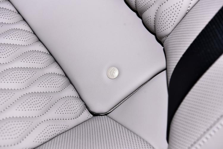 Фото машины 838