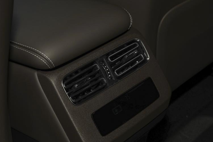 Фото машины 935