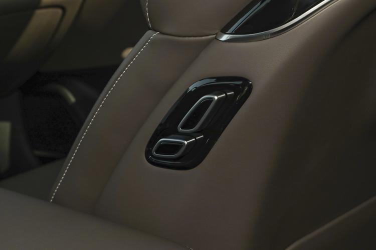 Фото машины 936