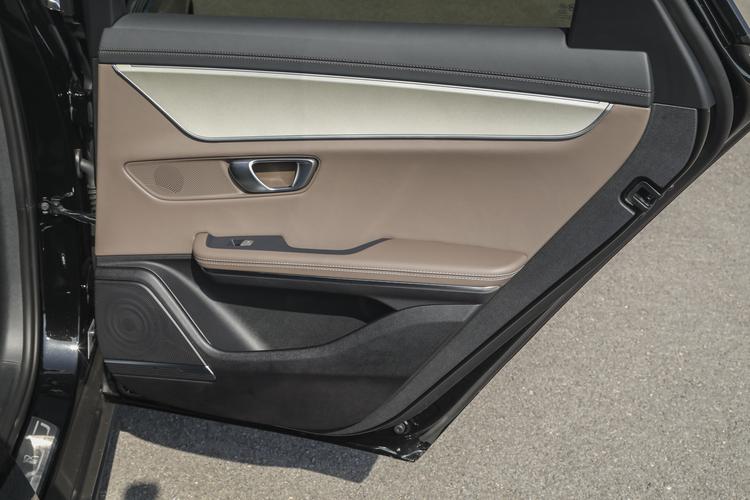 Фото машины 953