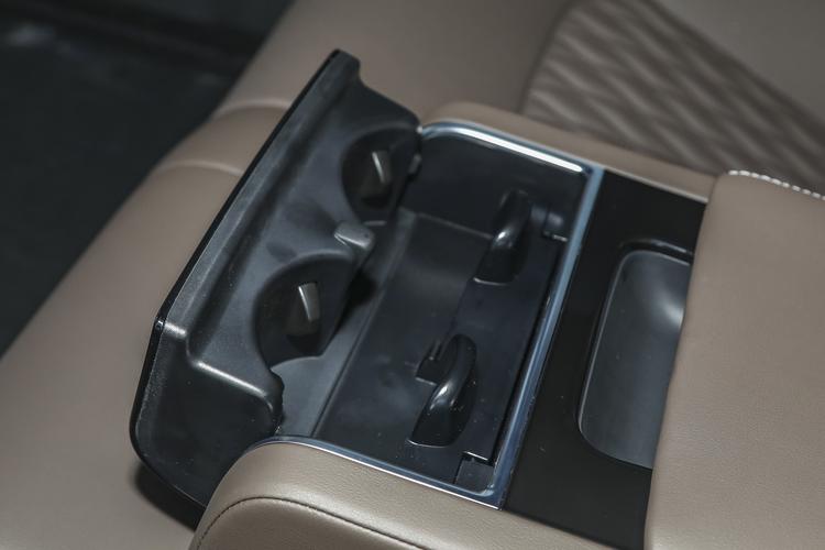 Фото машины 960