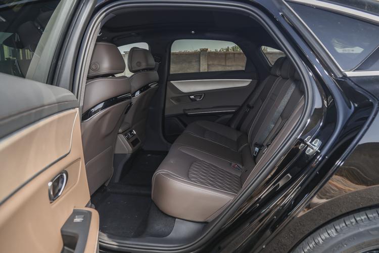 Фото машины 811