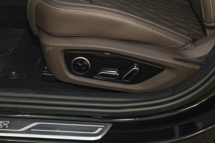 Фото машины 813