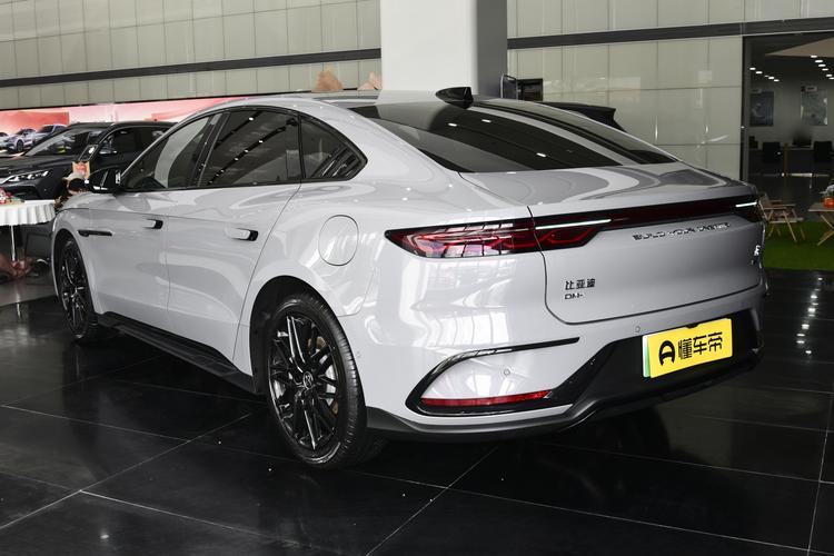 Фото машины 25