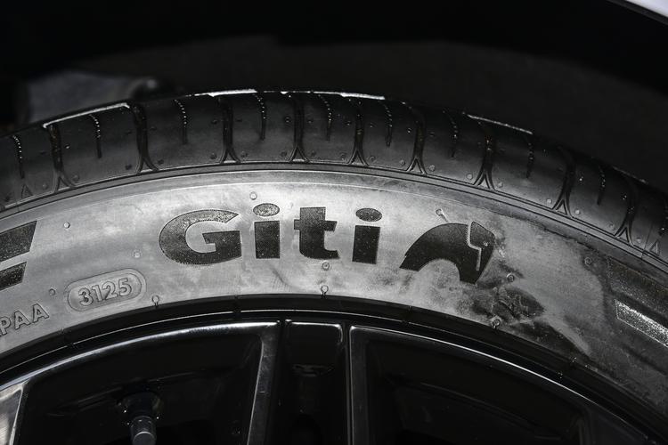 Фото машины 30