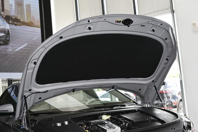 Фото машины 103