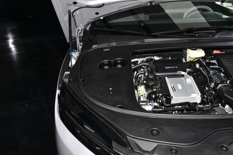 Фото машины 128