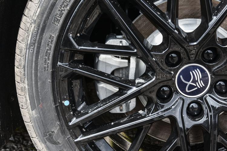 Фото машины 207