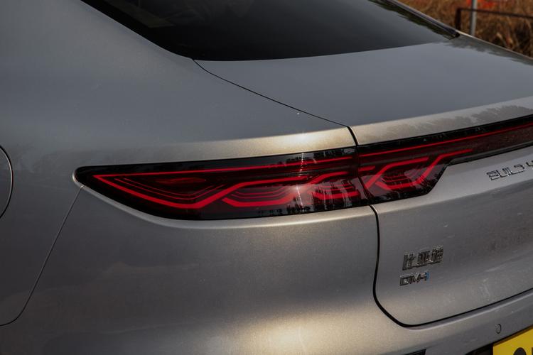 Фото машины 216