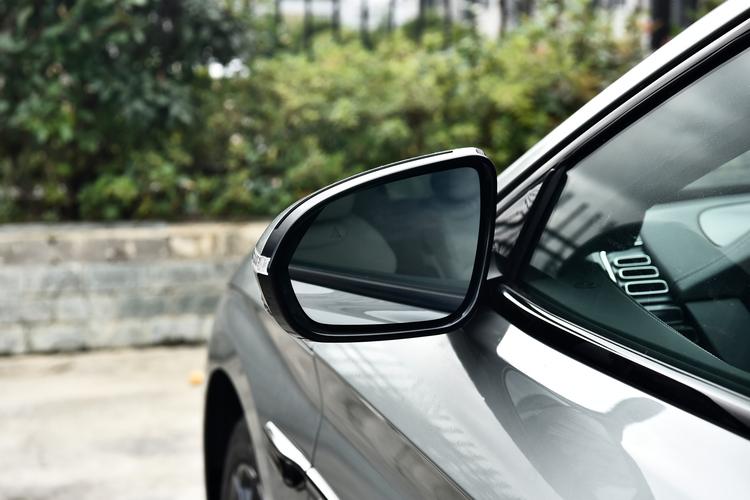 Фото машины 245