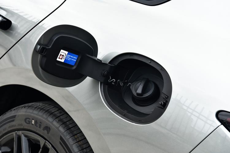 Фото машины 336