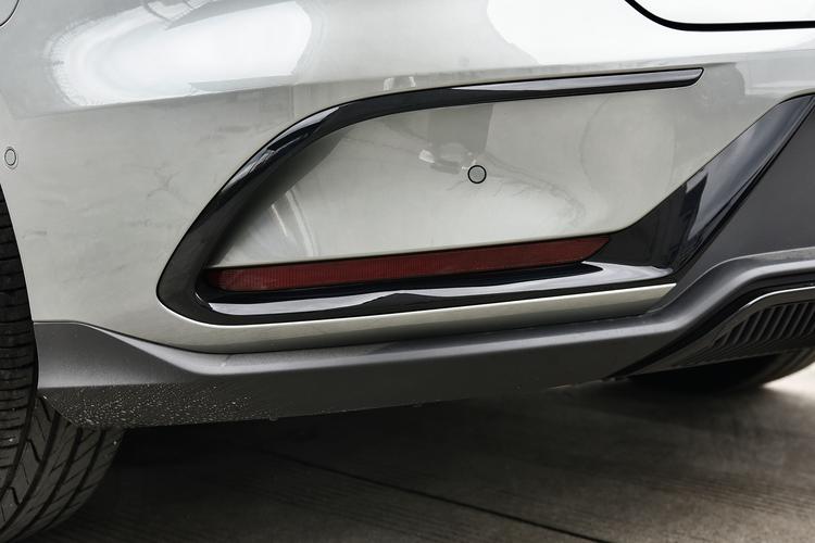 Фото машины 320