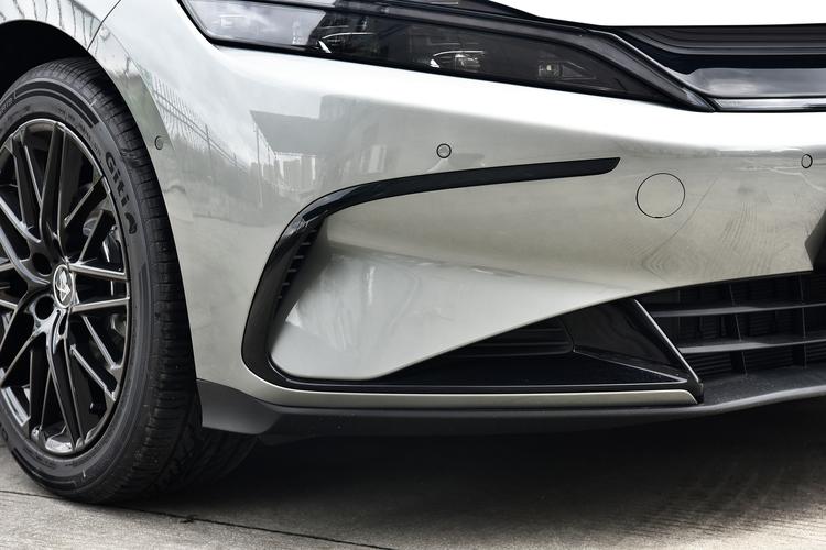 Фото машины 230