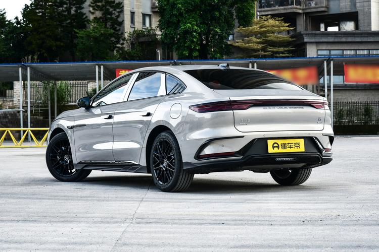 Фото машины 322