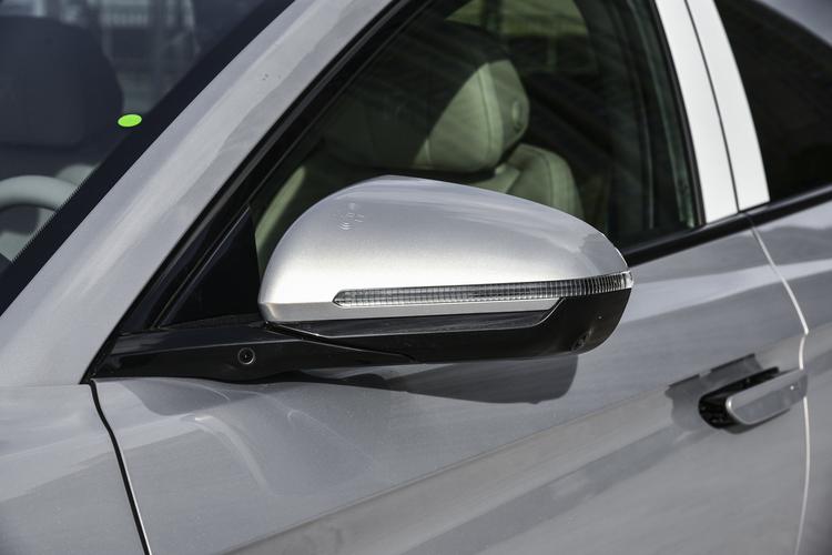 Фото машины 372