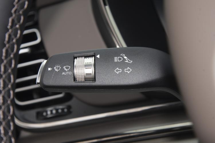 Фото машины 469