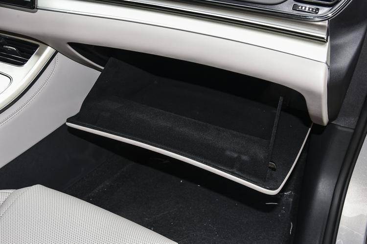 Фото машины 460