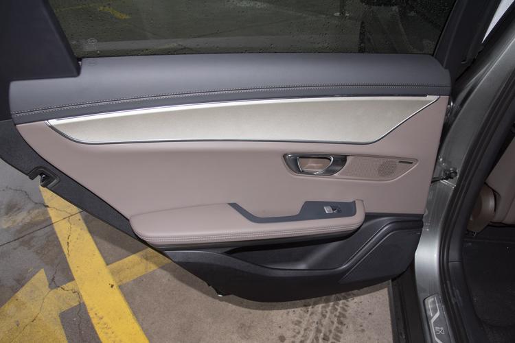 Фото машины 490