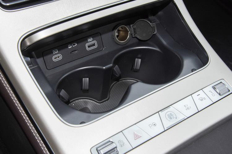 Фото машины 572