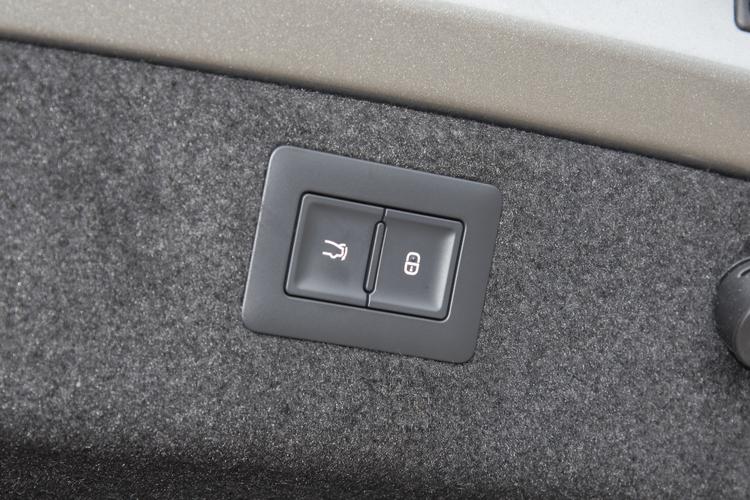 Фото машины 558