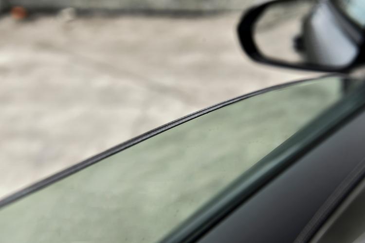 Фото машины 560