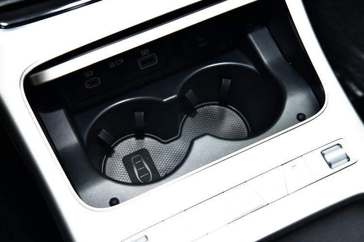 Фото машины 535