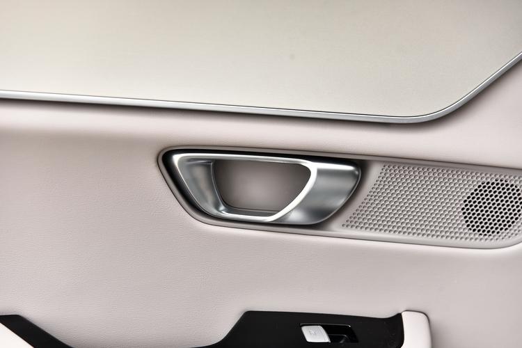 Фото машины 568