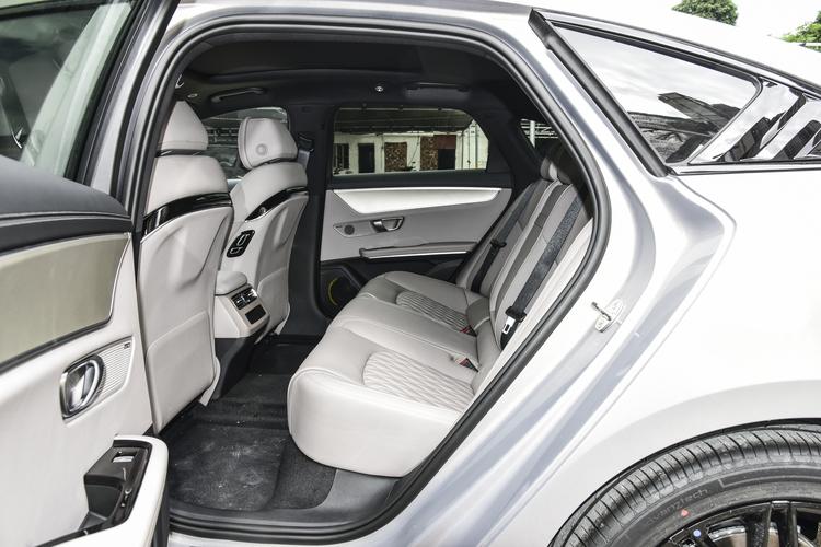 Фото машины 539