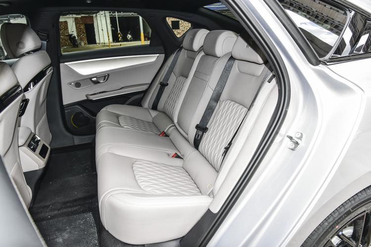 Фото машины 605