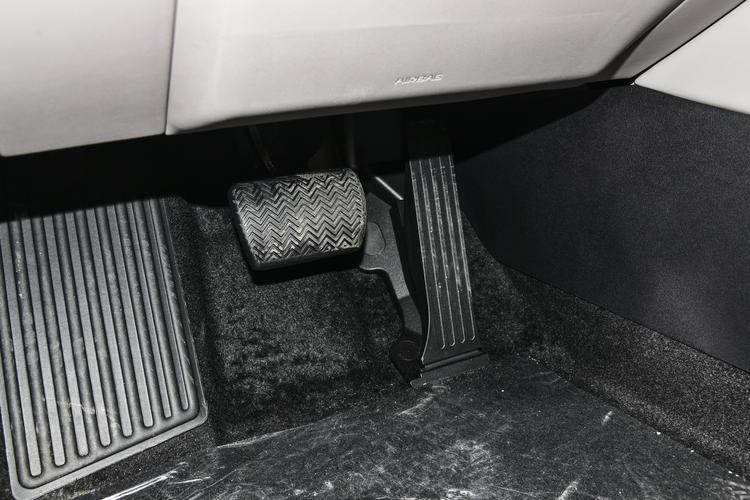 Фото машины 634