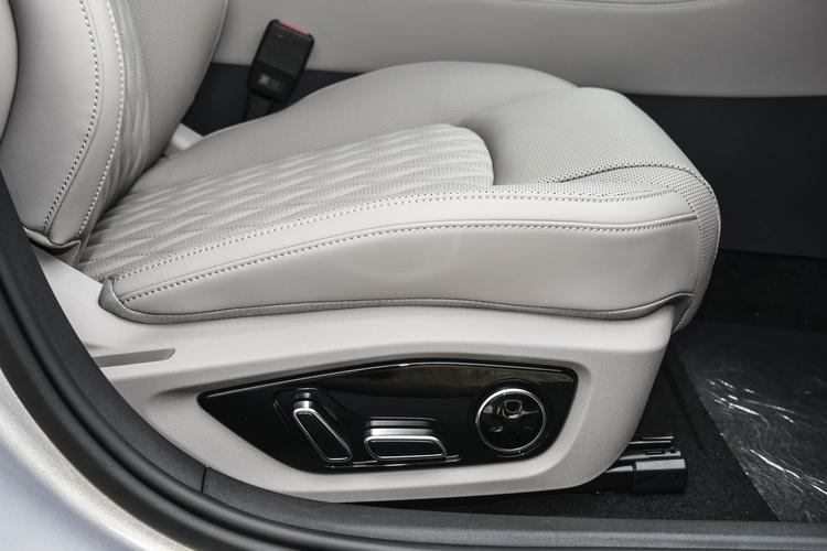 Фото машины 586