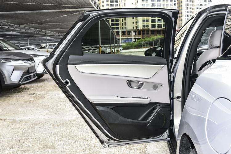 Фото машины 643