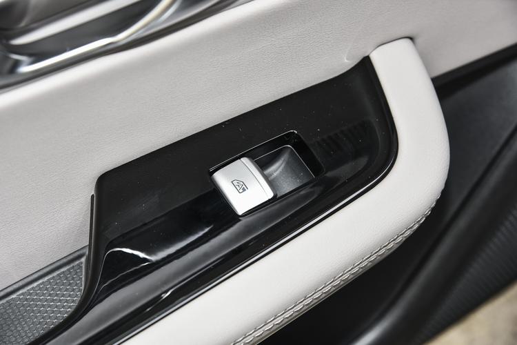 Фото машины 639