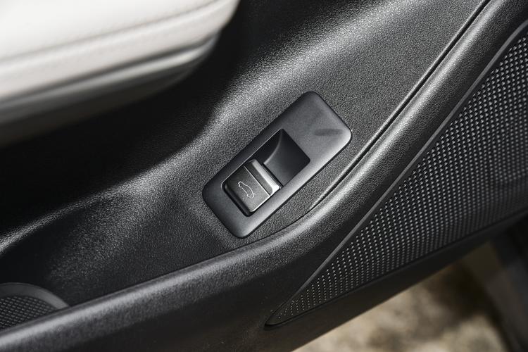 Фото машины 640