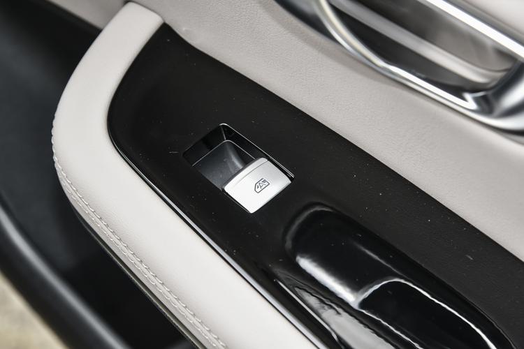 Фото машины 649