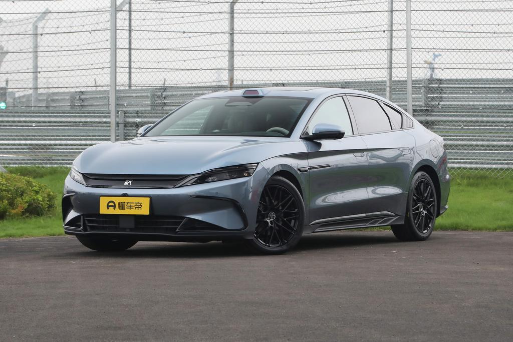 Long battery life smart driving version DM-i 245KM lidar flagship type