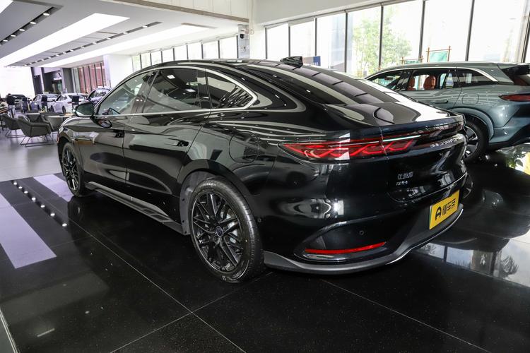 Фото машины 56