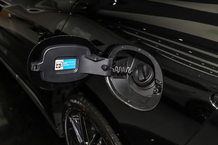 Фото машины 83