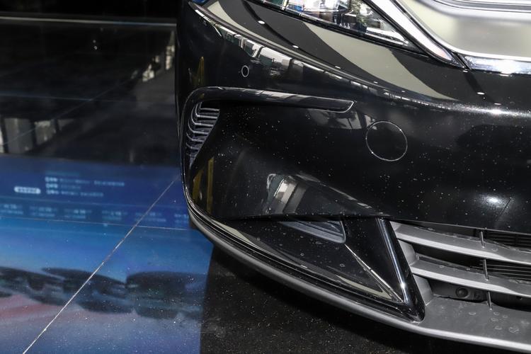 Фото машины 24