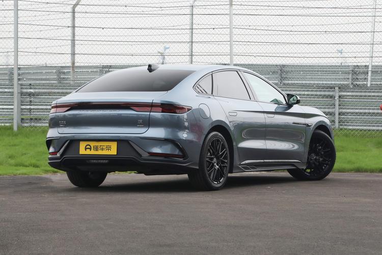 Фото машины 136