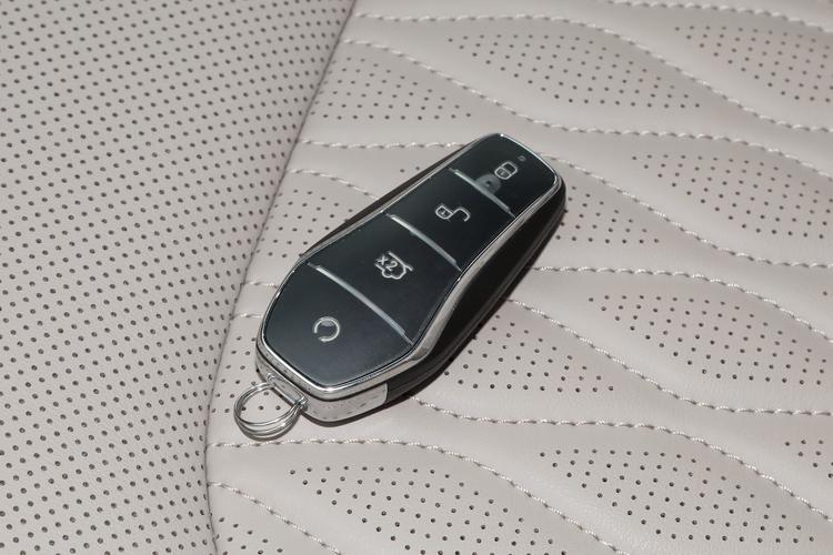 Фото машины 228