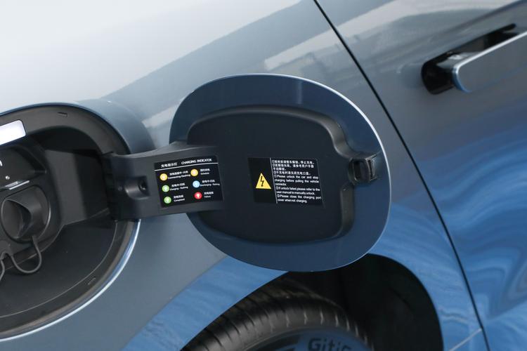 Фото машины 272