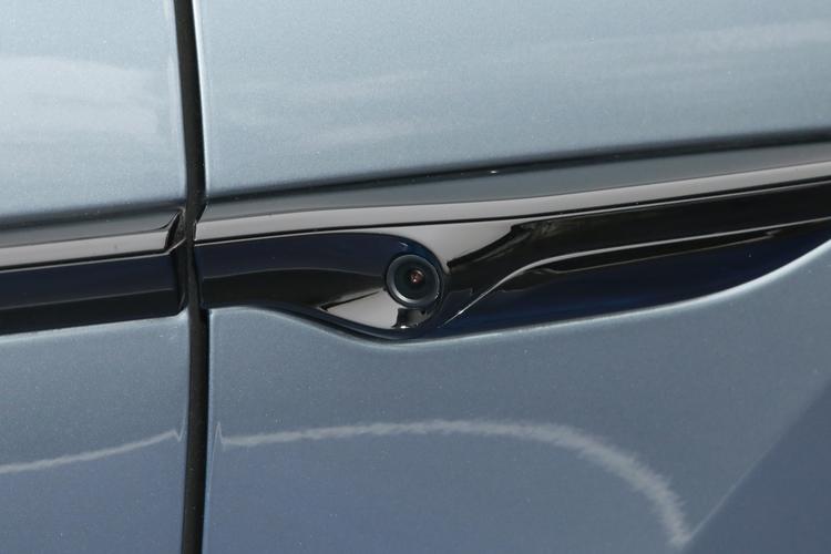 Фото машины 230