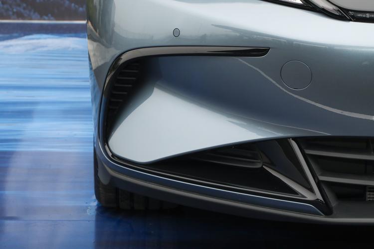 Фото машины 182