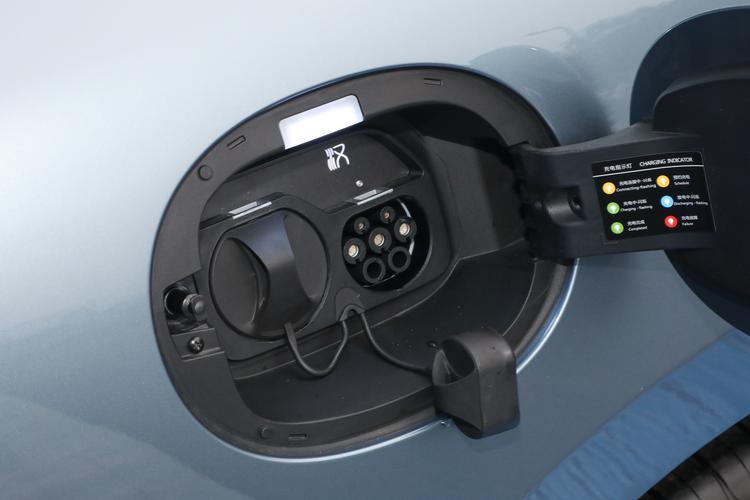 Фото машины 206