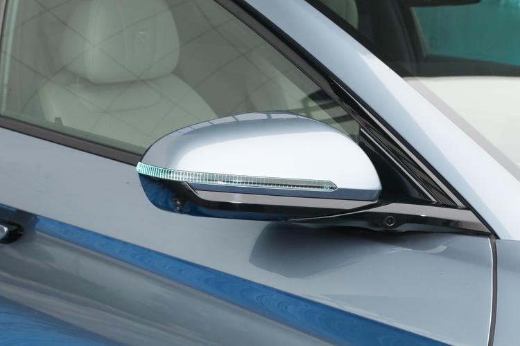 Фото машины 207